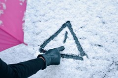 Борьба со льдом и снегом без лопат